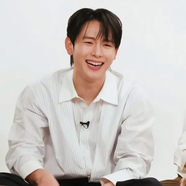 Top moment of Lim Siwan chosen by fans