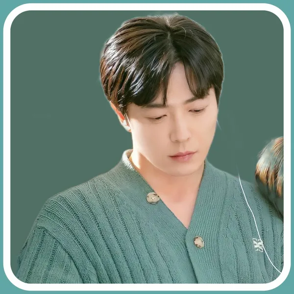 The most loved look of Kim Jaewook today