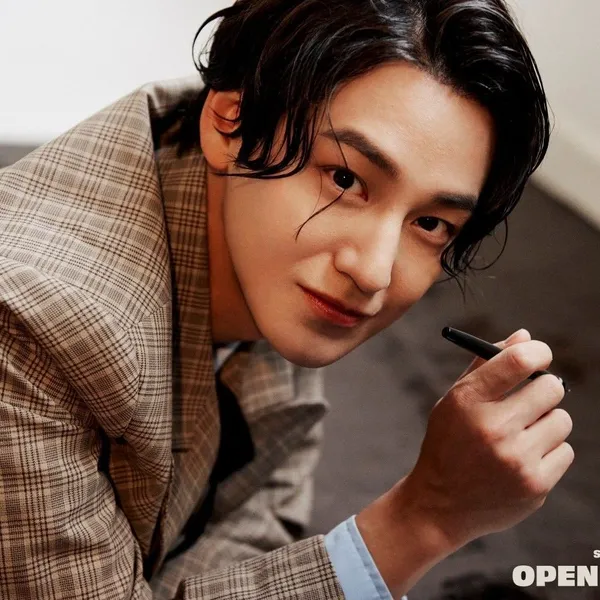 Foto populer Kim Bum yang penuh cinta dari penggemar