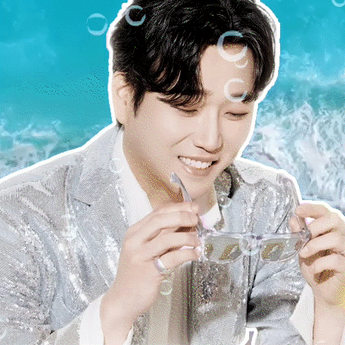 The most loved look of Hwang Youngwoong today