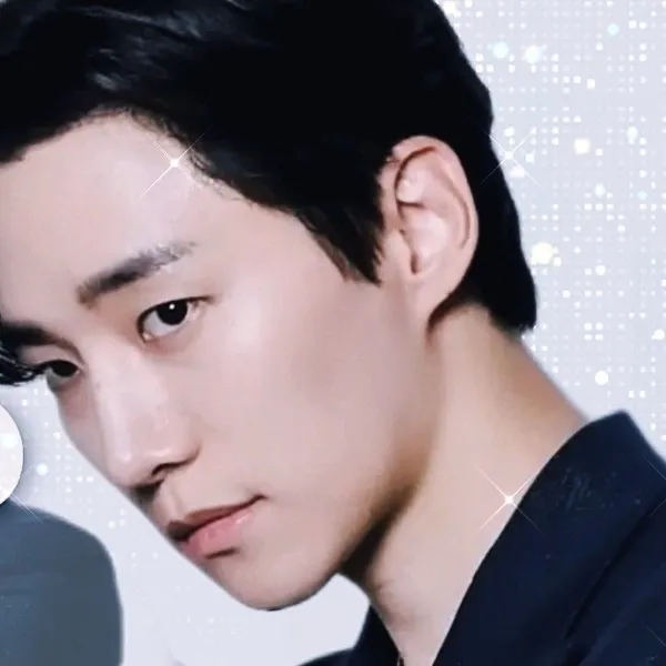 The most loved look of Lee Junho today