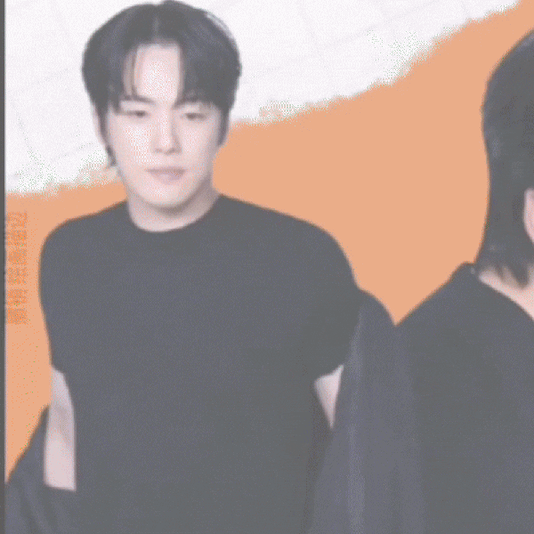The most loved look of Kim Junghyun today