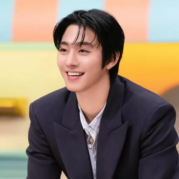 Top moment of Ahn Hyoseop chosen by fans