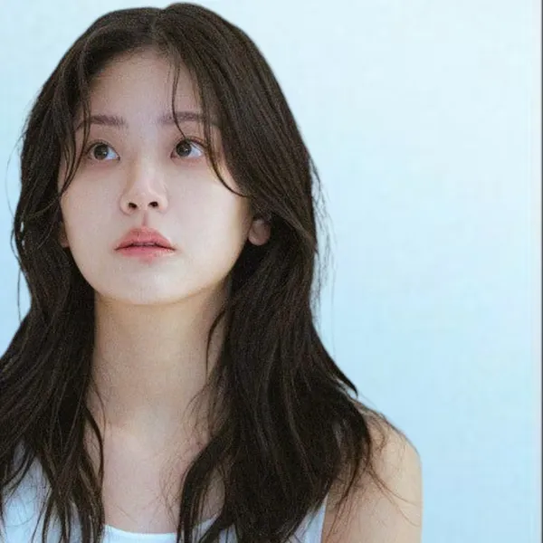 The most loved look of Chung Subin today