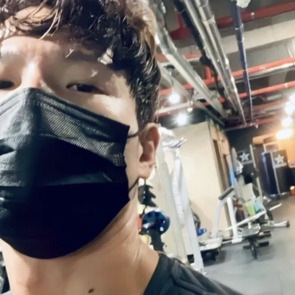 Popular photo full of fans’ love for Kim Jongkook