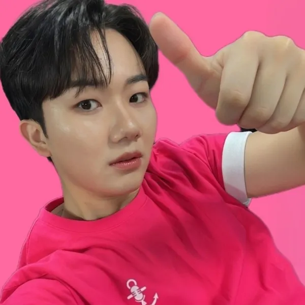 The most loved look of Nam Seungmin today