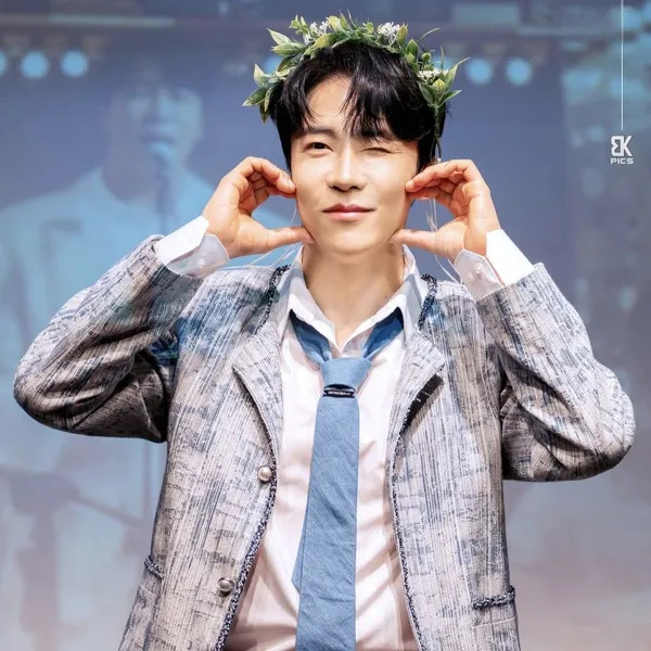 The most loved look of Enoch today