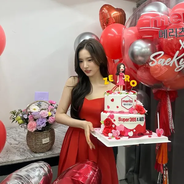 Popular photo full of fans’ love for Shin Sekyung