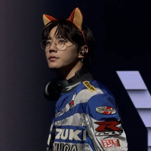 Popular photo full of fans’ love for Lee Junyoung