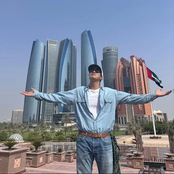 The most loved look of So Jisub today