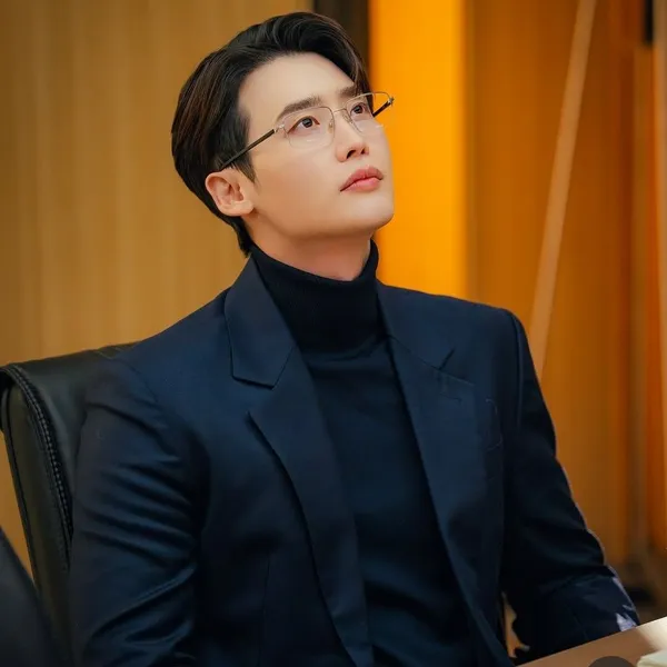 Top moment of Lee Jongsuk chosen by fans