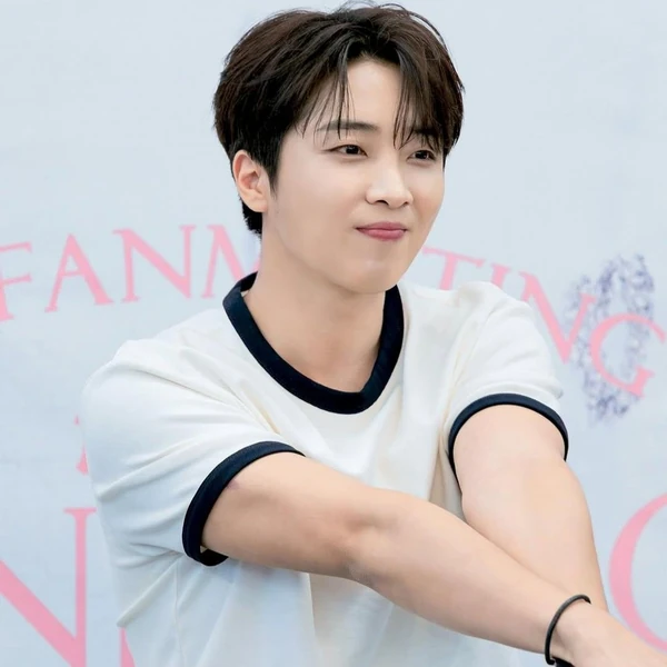 Top moment of Hwang Yunsung chosen by fans