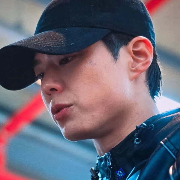 Popular profile image of Park Bogum selected by vote