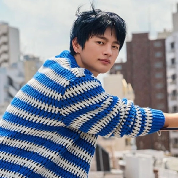The most loved look of Seo Inguk today