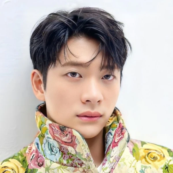 Popular profile photo of Kang Taeoh loved by fans