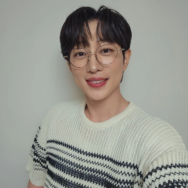 The most loved look of An Sunghoon today