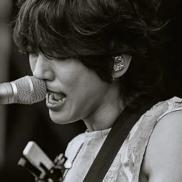 Popular photo full of fans’ love for Lee Seungyoon