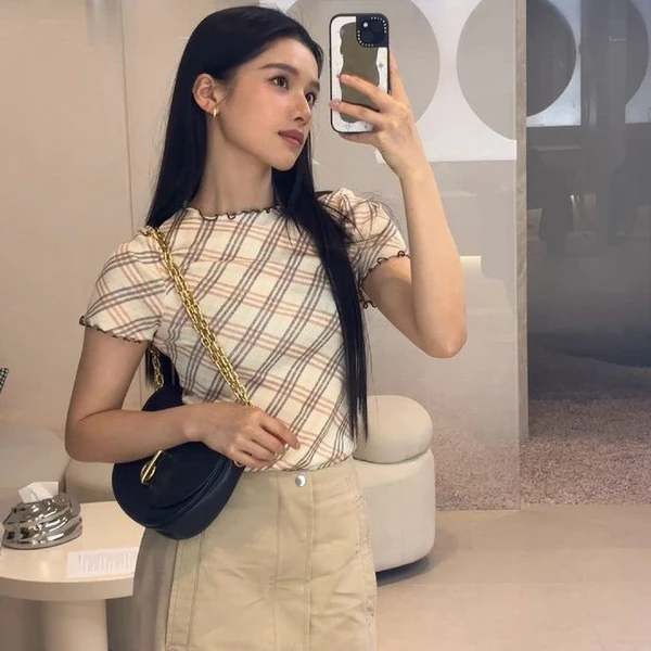 Popular photo full of fans’ love for Jingyi Zhang