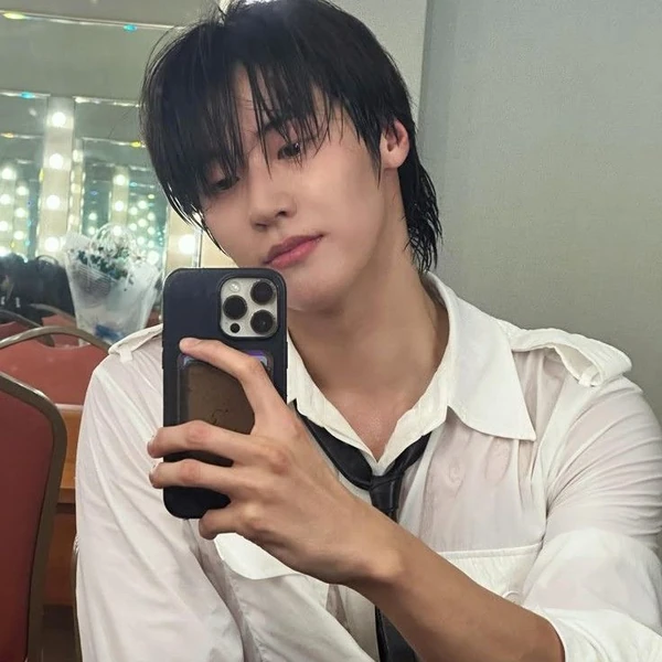 The most loved look of Lee Seunghyub today