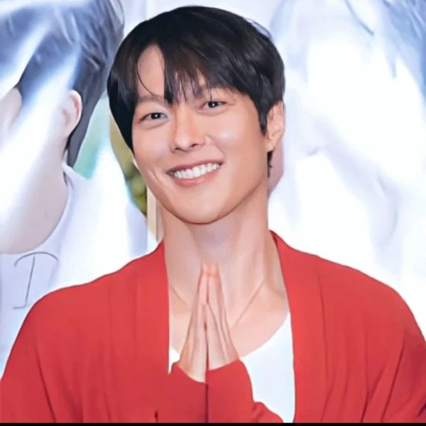 The most loved look of Jang Kiyong today