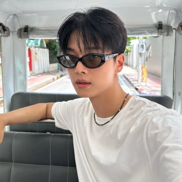 Popular photo full of fans’ love for Cha Hakyeon (N)
