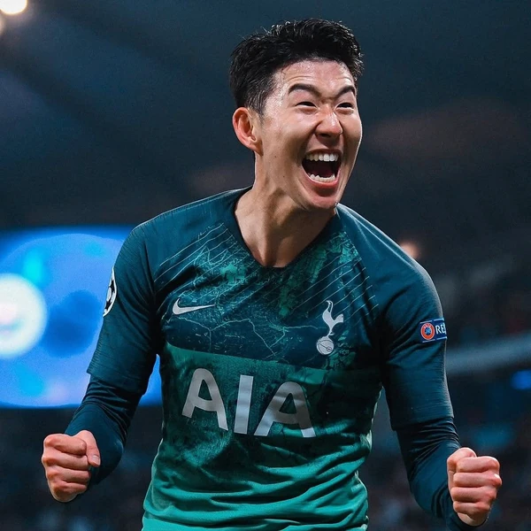 The most loved look of Son Heungmin today