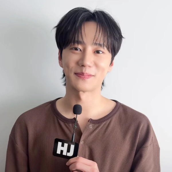 The most loved look of Lee Junyoung today
