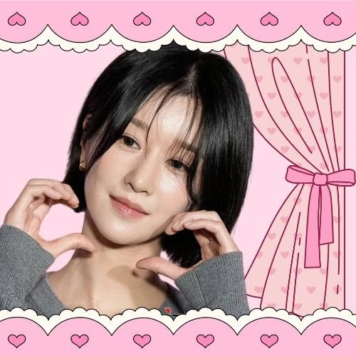 The most loved look of Seo Yeaji today