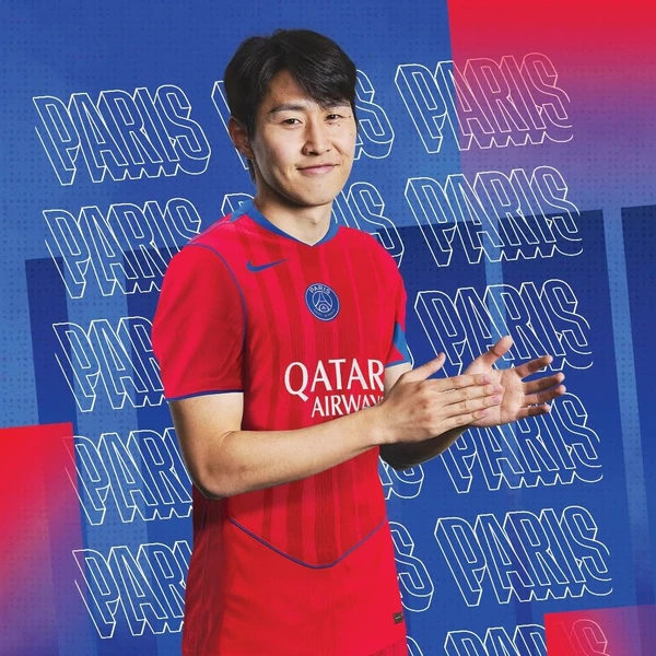 通过投票选出的Lee KangIn人气头像图像