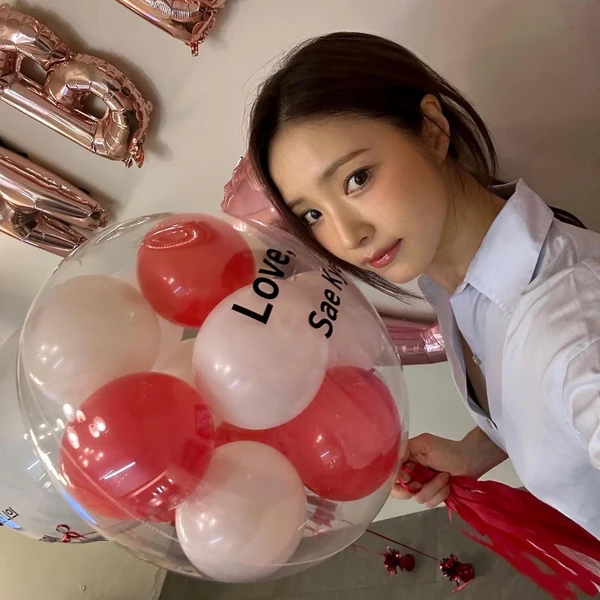 Popular photo full of fans’ love for Shin Sekyung