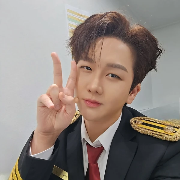 The most loved look of Kim Soochan today