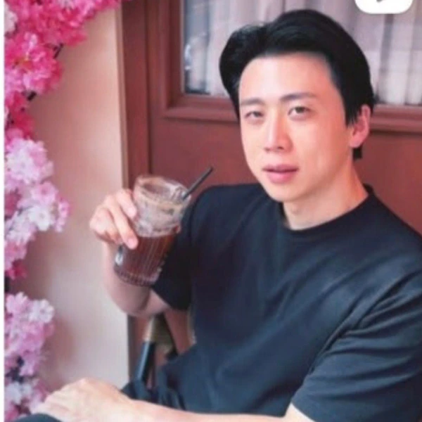 The most loved look of Namgung Jin today