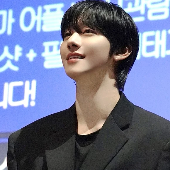 Top moment of Ahn Hyoseop chosen by fans