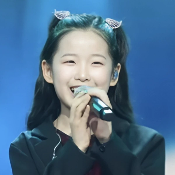 The most loved look of Lee Sooyeon today