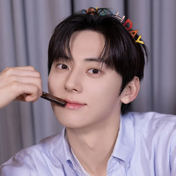 Top moment of Hwang Minhyun chosen by fans