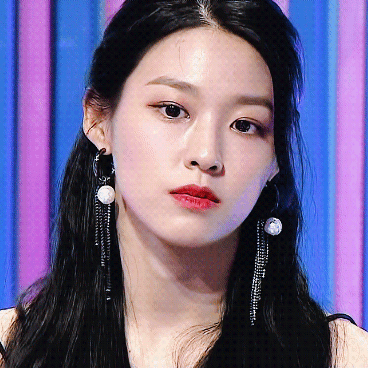 Popular photo full of fans’ love for Seolhyun