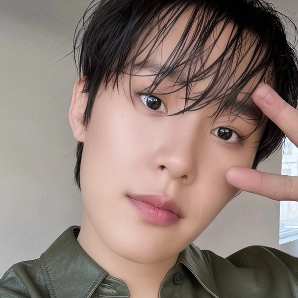 The most loved look of Kim Sungcheol today