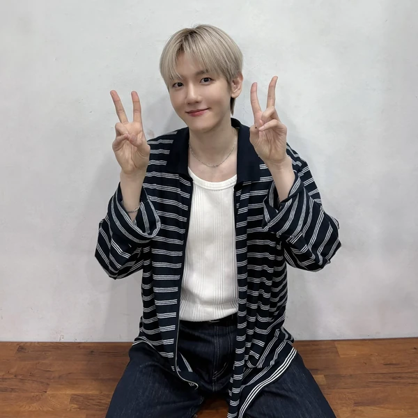 Popular photo full of fans’ love for Yoon Soyang