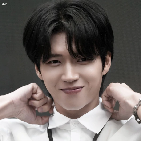 Popular photo full of fans’ love for Nam Woohyun