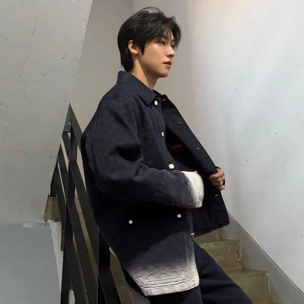 The most loved look of Lee Seunghyub today