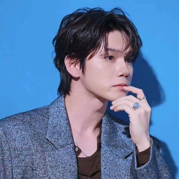 Popular photo full of fans’ love for Ong Seongwu