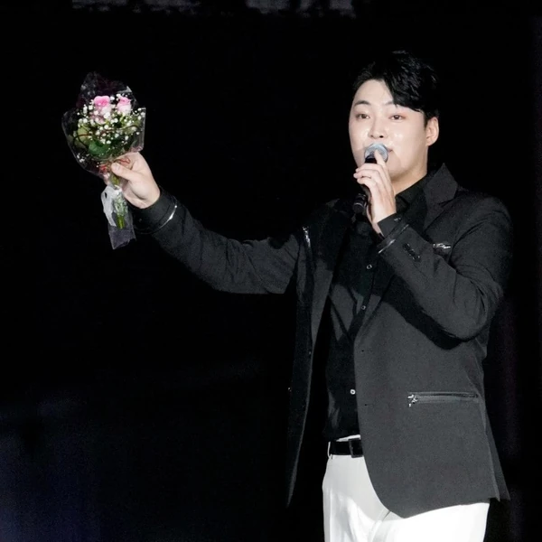 The most loved look of Kim Kyungmin today