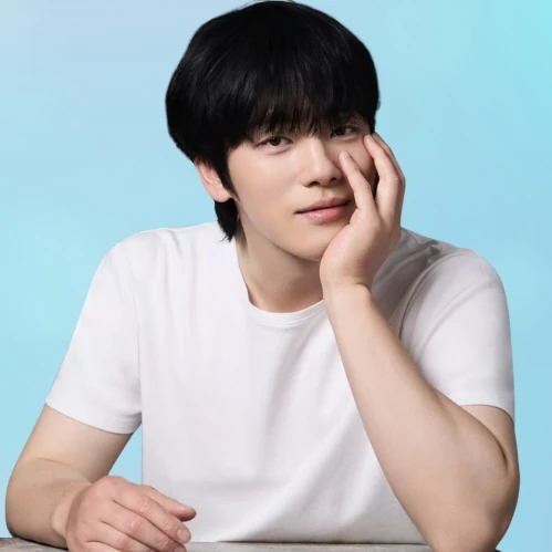 Today’s standout profile photo of Kim Junghyun on Choeaedol Celeb