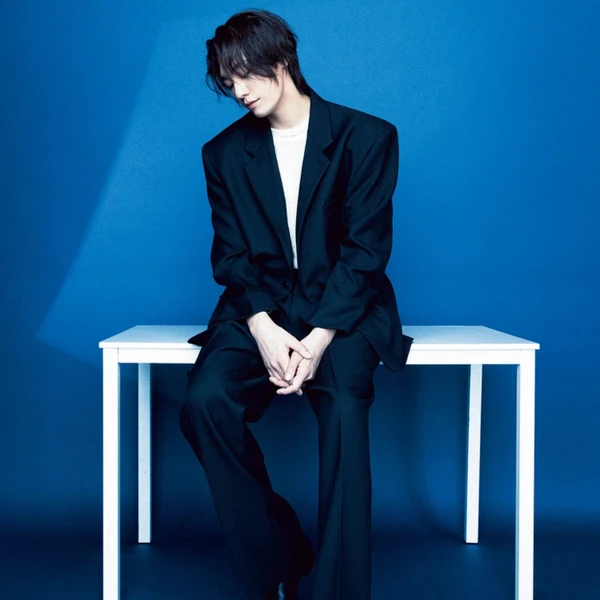 Popular photo full of fans’ love for Kim Youngkwang