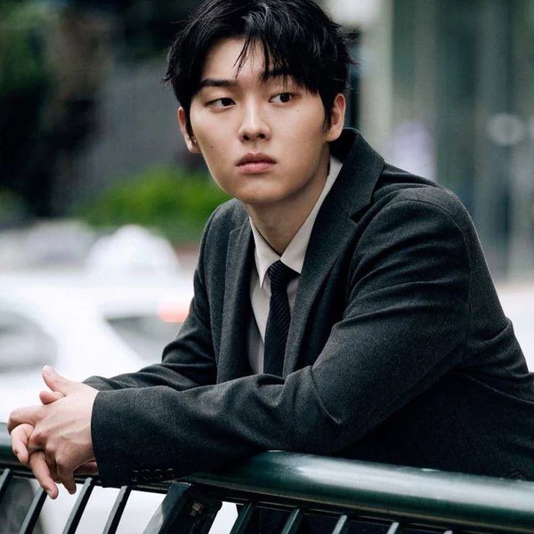 Top moment of Choi Hyunwook chosen by fans