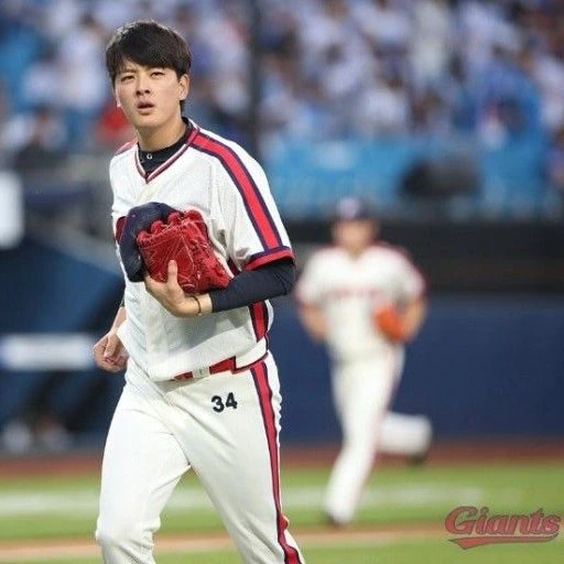 Top moment of Kim Wonjung chosen by fans