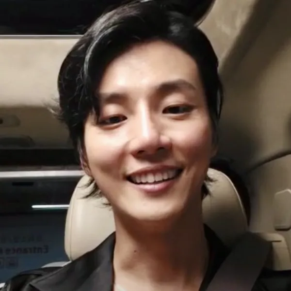 Top moment of Yoon Shiyoon chosen by fans