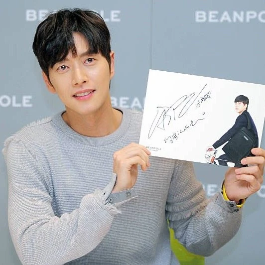 Top moment of Park Haejin chosen by fans
