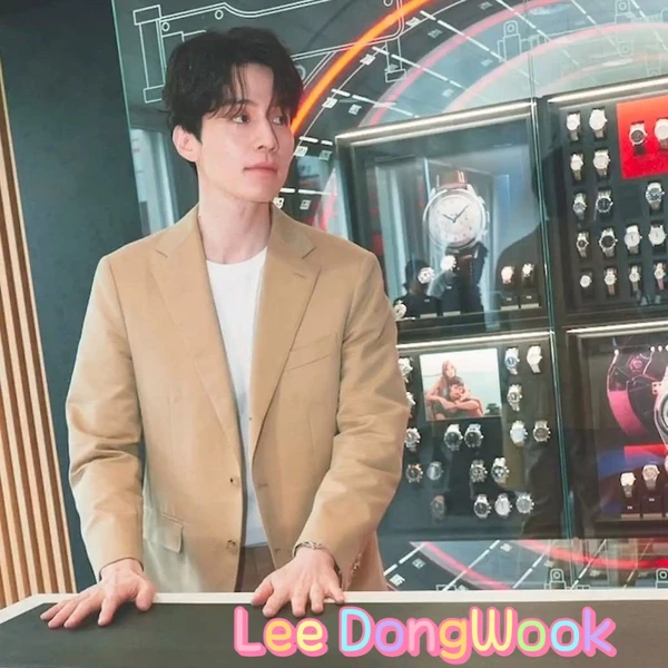 이동욱 팬심 가득한 인기 사진