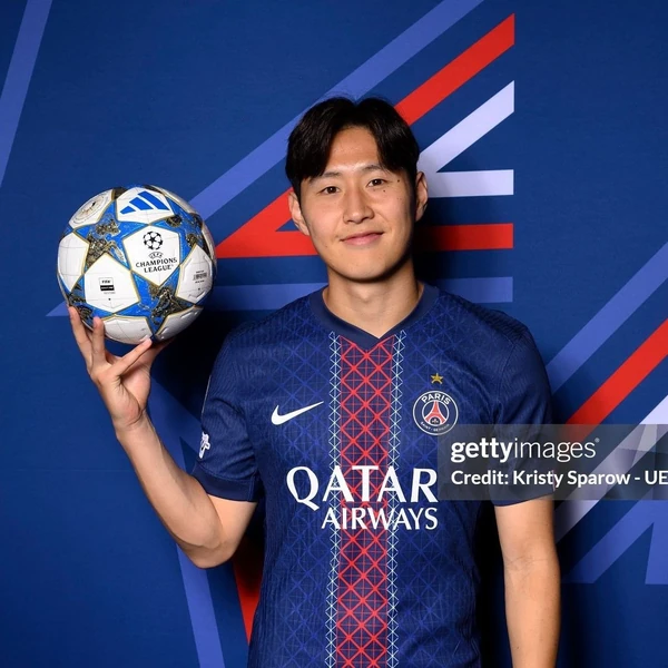 Today’s standout profile photo of Lee KangIn on Choeaedol Celeb